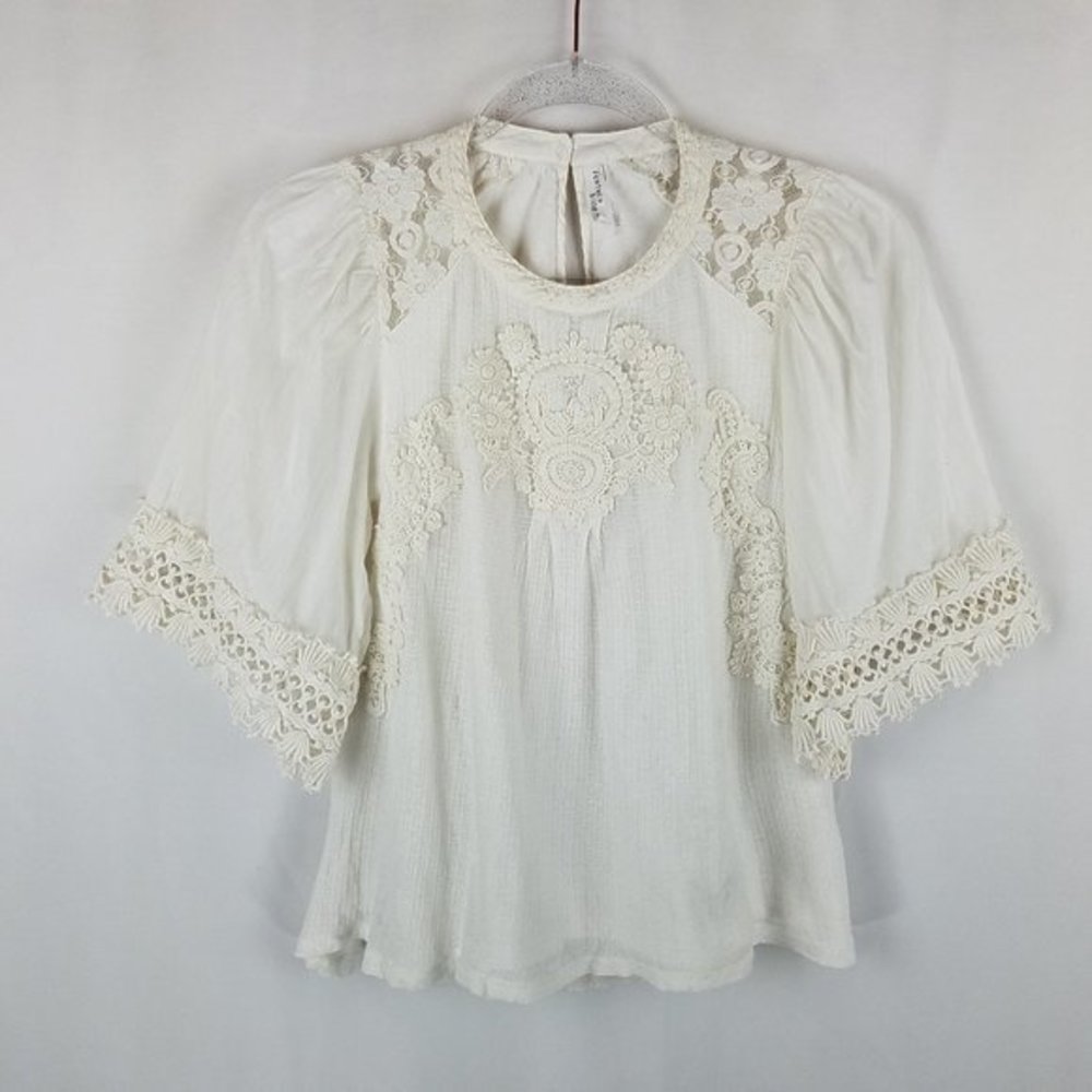 Feather‎ Bone ANTHRO top linen blend embroidered S